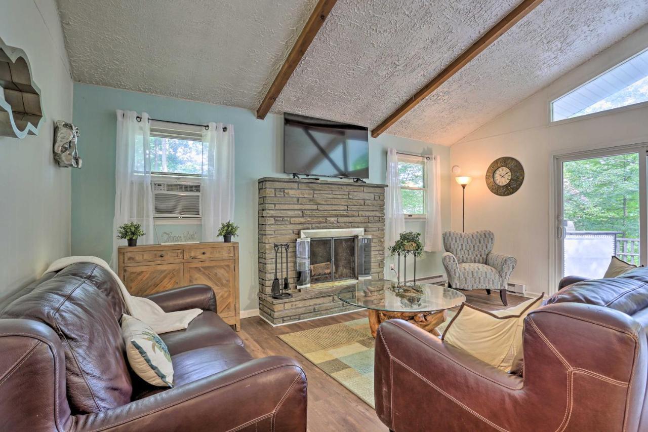 Serene Long Pond Home With Game Room And Beach Access! المظهر الخارجي الصورة
